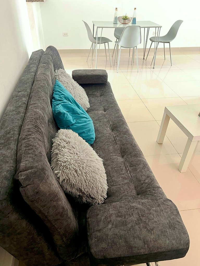 Apto 2 hab. y 3 baños junto a la U. Andina, Valledupar