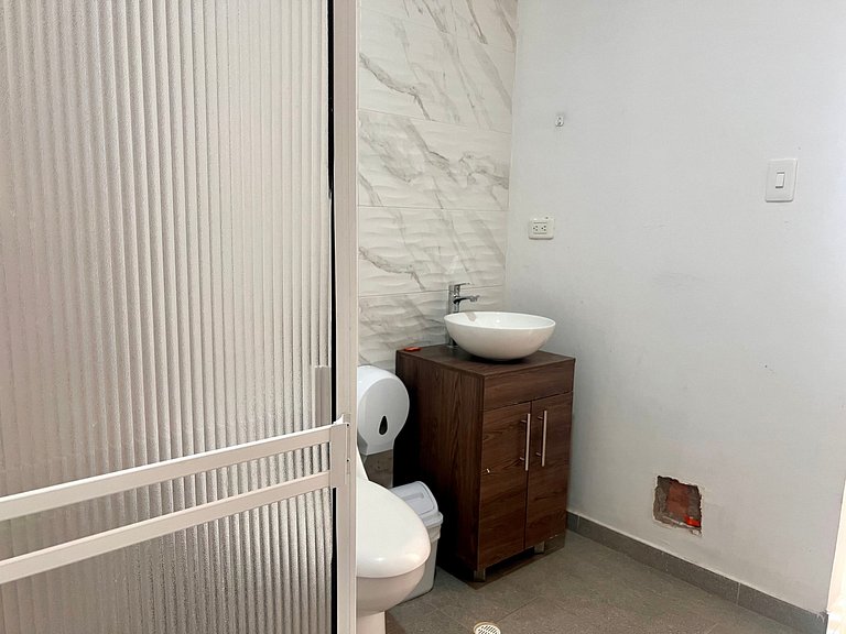 Apto 2 hab. y 3 baños junto a la U. Andina, Valledupar