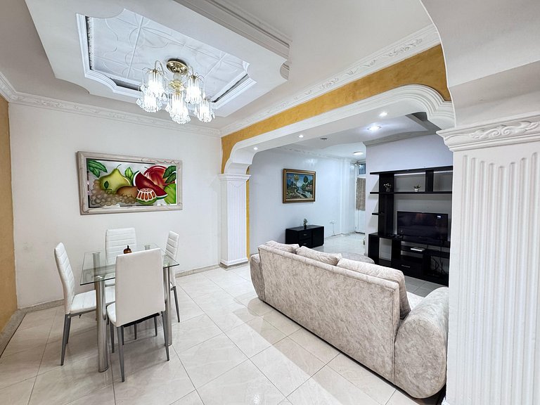 Apartamento acogedor cerca del Parque Garupal