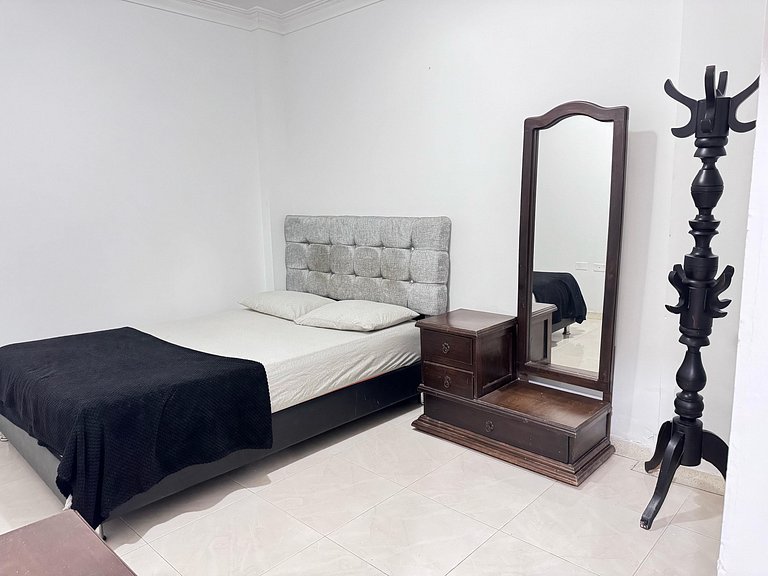 Apartamento acogedor cerca del Parque Garupal