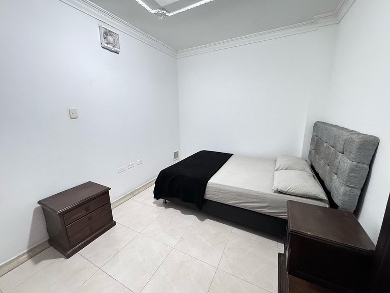 Apartamento acogedor cerca del Parque Garupal