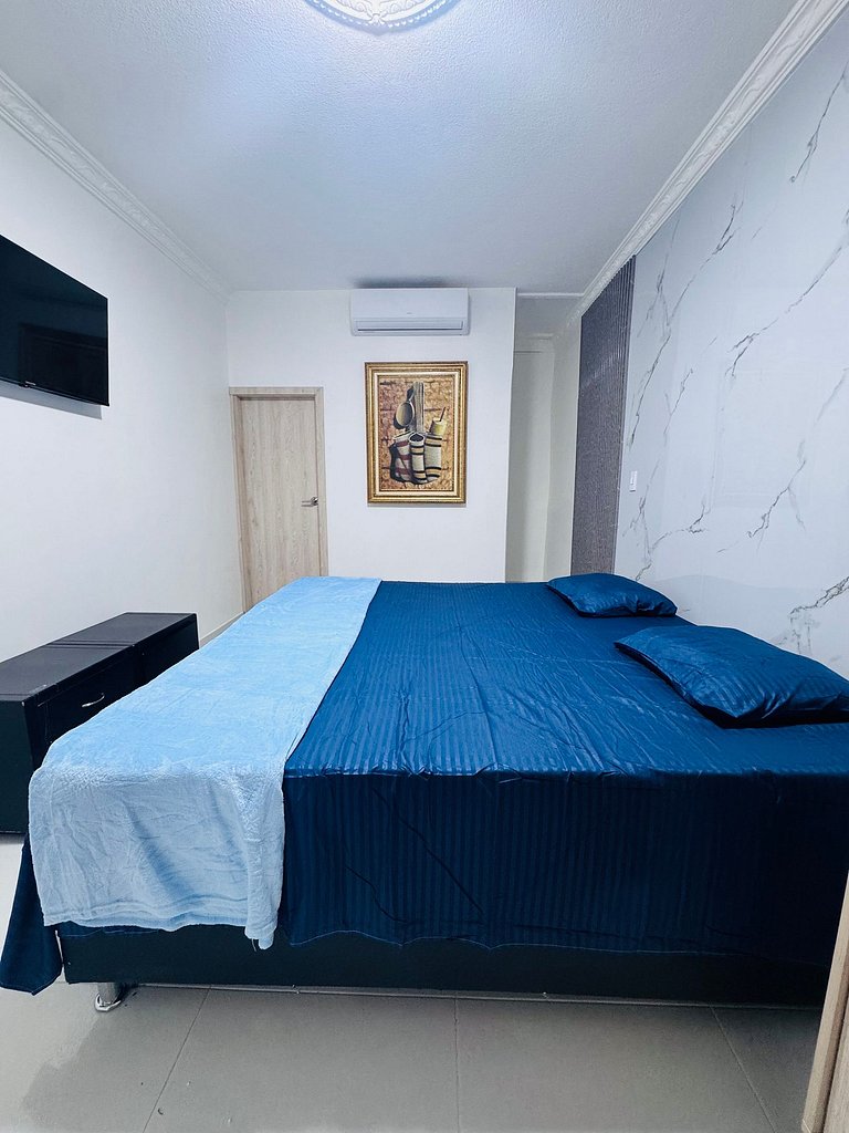 Private room with bathroom and king bed, Valledupar | DIGS
