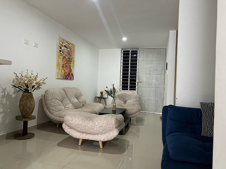 Apto mobiliado ao lado da U. Andina, Valledupar | DIGS